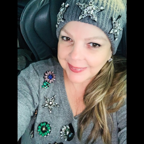 Meet your Posher Ambassadors Level II Giz 5 Stars ๐๐๐๐๐ - Picture 10 of 15